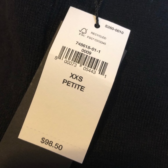 Banana Republic black knit leggings - Picture 6 of 6